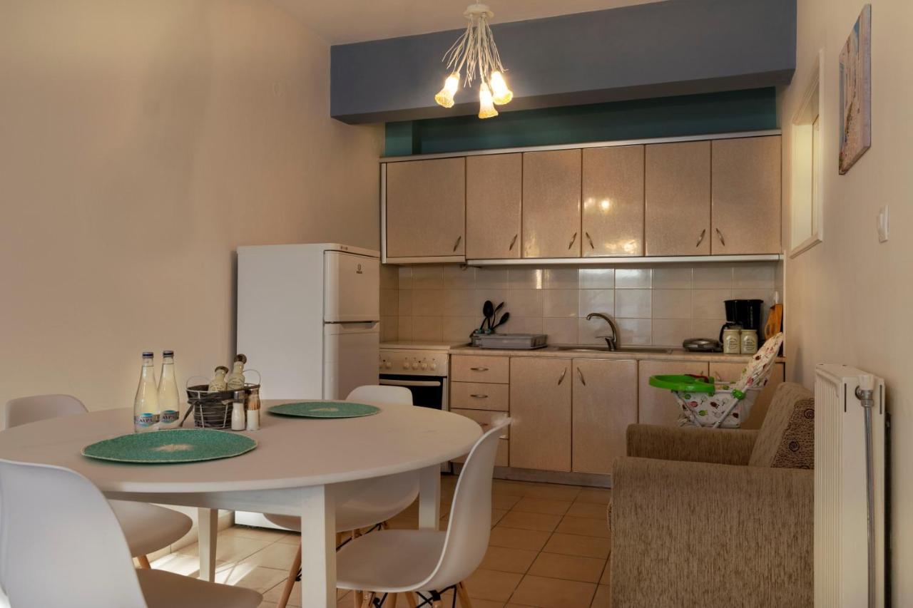Family Inn Apartments&Suites Neos Marmaras Eksteriør billede