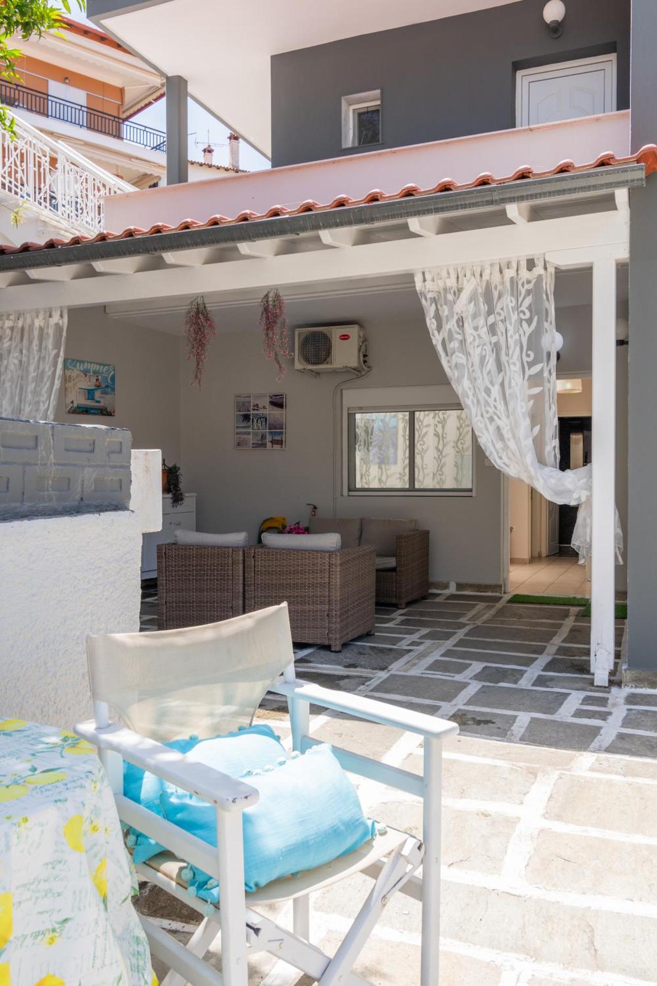 Family Inn Apartments&Suites Neos Marmaras Eksteriør billede